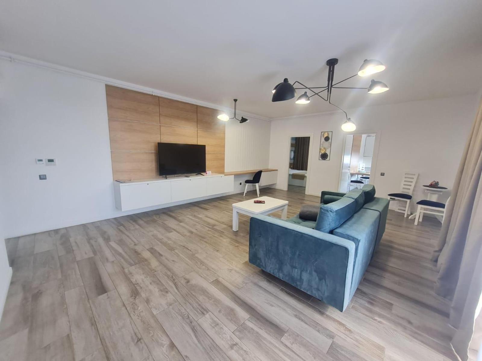 Reshome Focșani Bagian luar foto